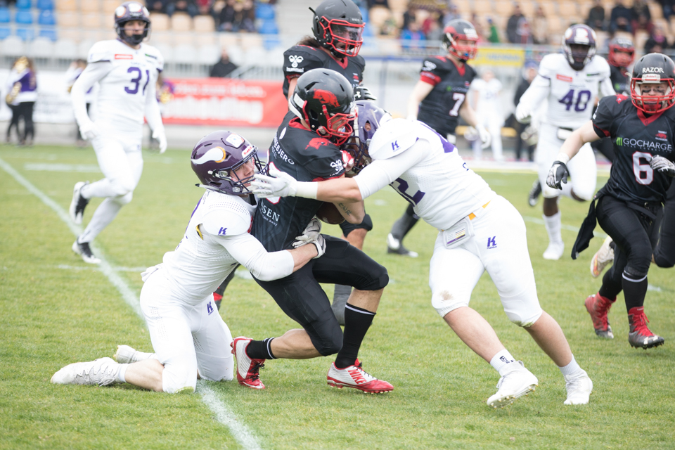 Vikings vs. Razorbacks © Bischof