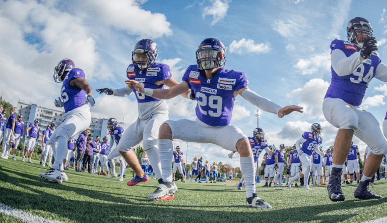 DL #8 Oskar Kranich und DB #29 Leonard Gerner sind die Dacia Vikings Heeressportler 2021 